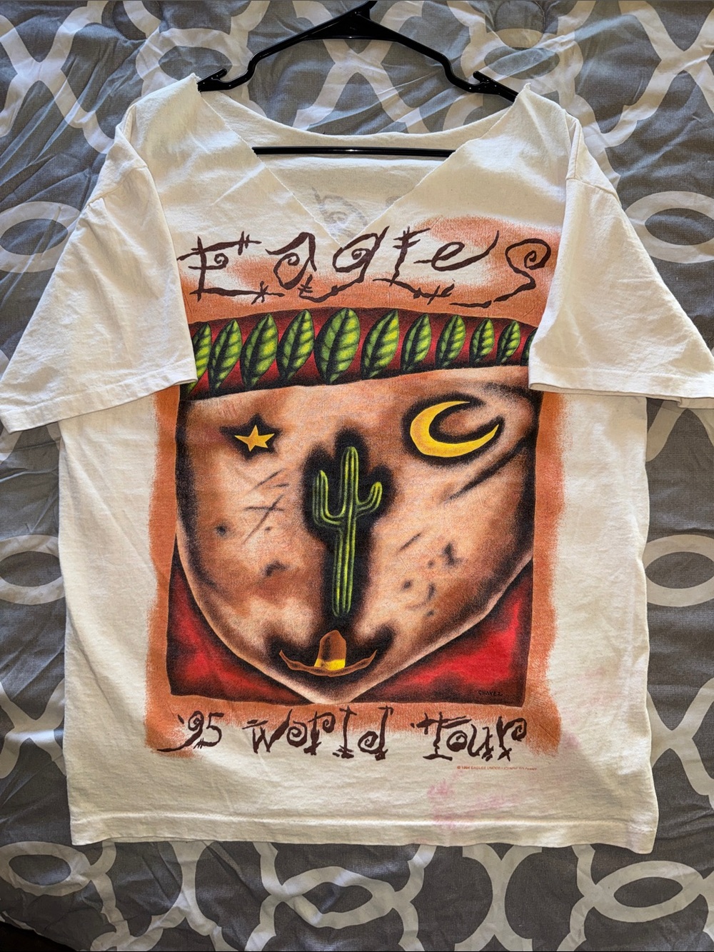 Vintage 1994-95 Eagles World Tour shirt (cut)